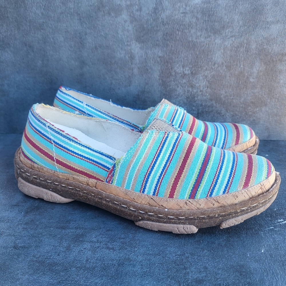 Tony Lama Women’s Size 6.5 Renata Serape Striped Slip On Comfort Shoes TLC124L